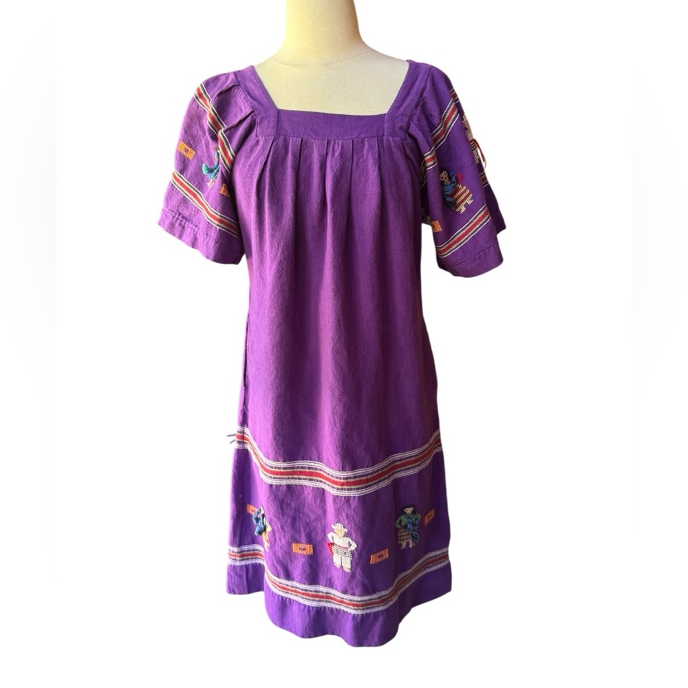 1960s/70s Cay Frances, Made in Guatemala, Aztec Embroidered Cotton Dress